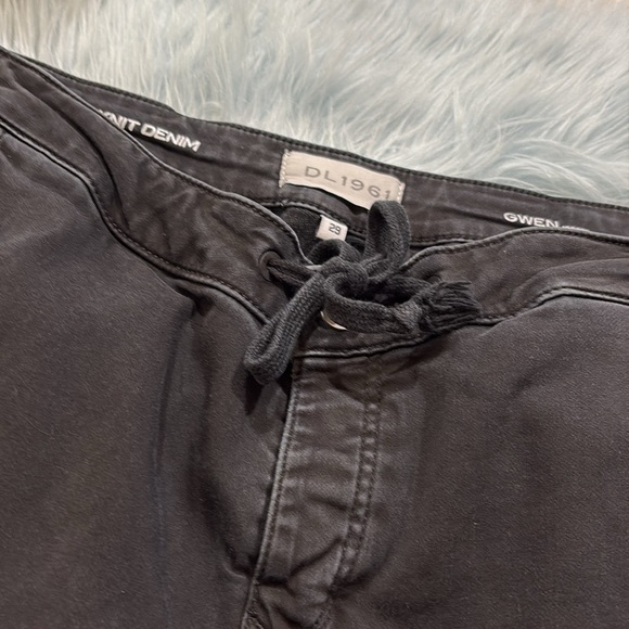 DL1961 Knit Denim Gwen Jogger Pants Black Sz 29 - Picture 3 of 9